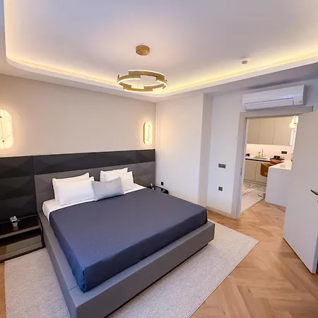 Hotel Letstay Corner *