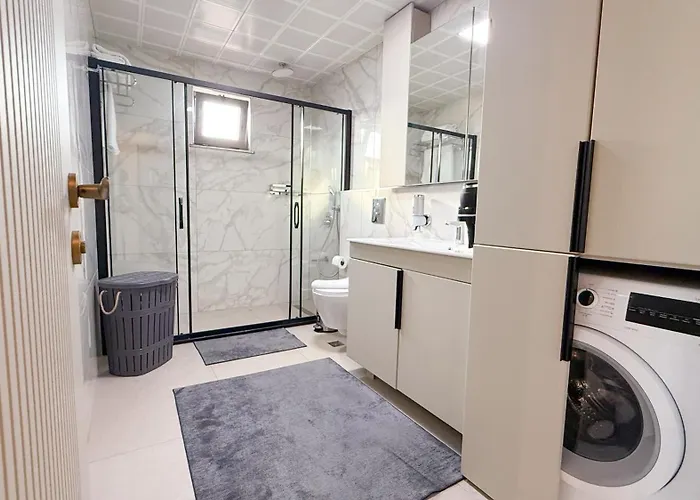 Letstay Corner Hotel